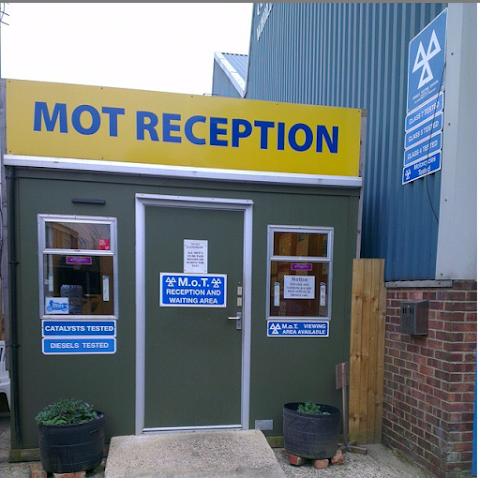 Magna Carta MOT & Repair