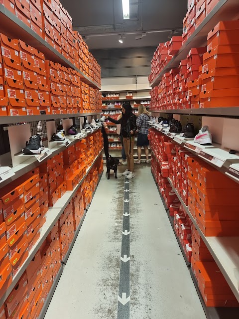 Nike Factory Store