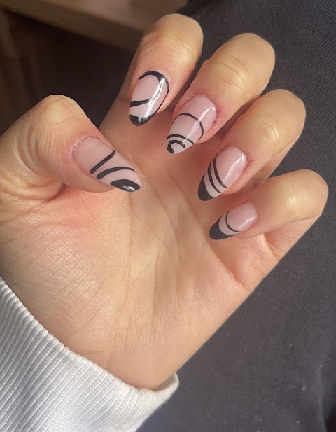 Elegant Nails