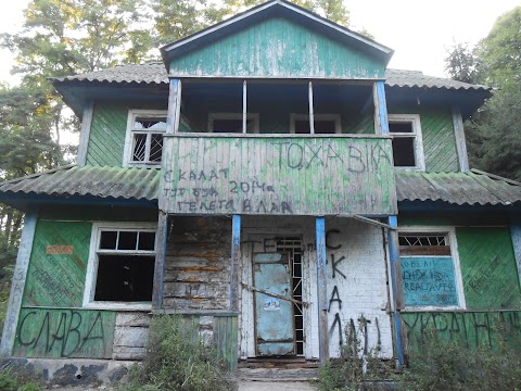 Острів на озері Світязь