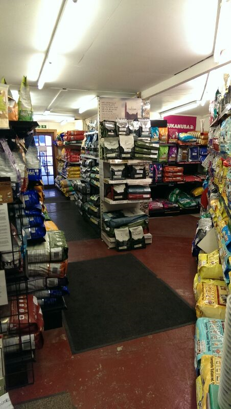 Dovart Pet Supplies and Boarding Kennels