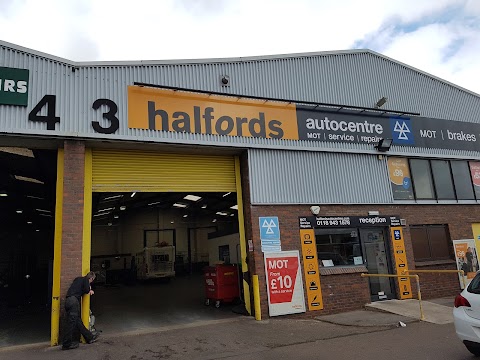 Halfords Autocentre Reading (Tilehurst)