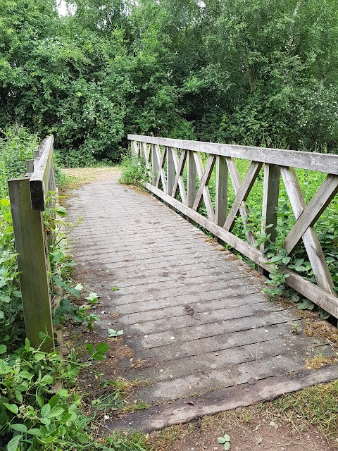 Daneshill Lakes