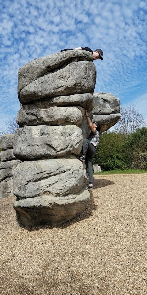 Fairlop Waters Boulder Park