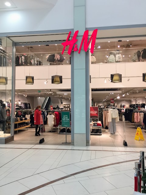 H&M