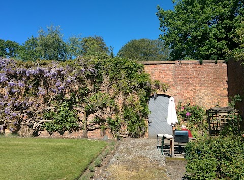 The Gardeners Cottages