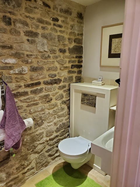 Hill farm bath accommodation