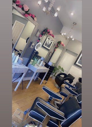 Dimples Hair & Beauty Salon