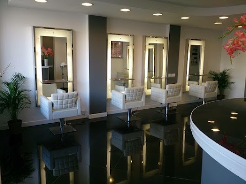 Salon 57