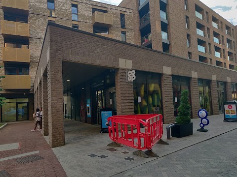 Co-op Food - London - Cannon Wharf