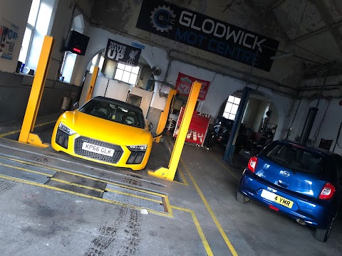 Glodwick MOT Centre - MOT and Car repairs Oldham