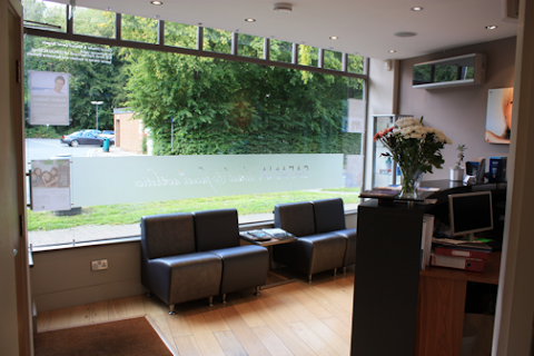 SAFANA Dental & Facial Aesthetics Clinic