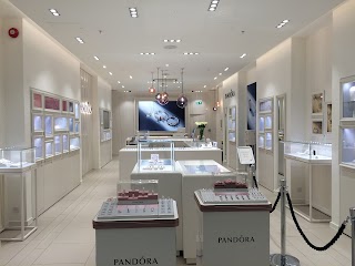 Pandora Northampton