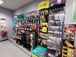 Screwfix Birstall