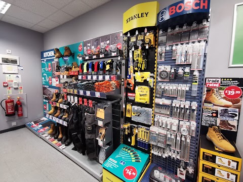 Screwfix Birstall