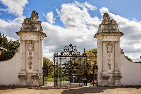 The Lion Gate Mews