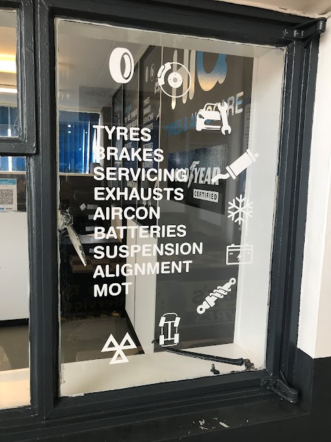 HiQ Tyres & Autocare Gorseinon (Swansea)