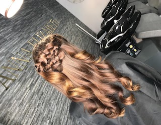 Anna elizabeth hair and beauty