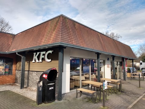 KFC Crewe - M6 North Services