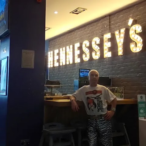 Hennessey's Bar