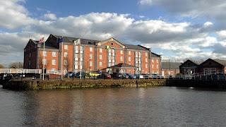 Holiday Inn Ellesmere Port - Cheshire Oaks, an IHG Hotel