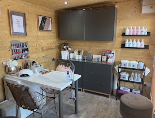 The Beauty Hut