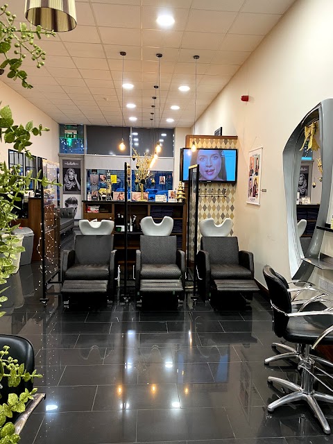 L&A Hair Barbers & Hair Salon