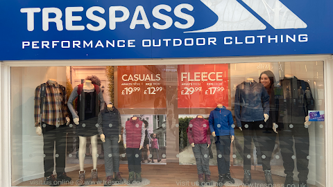 Trespass Camberley