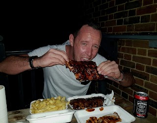 Chris' Fish, Chicken & Ribs