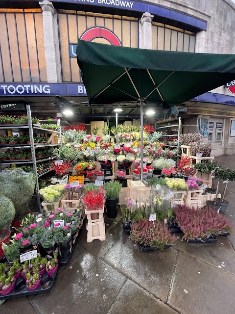 Flower Stall Tooting Broadway Station