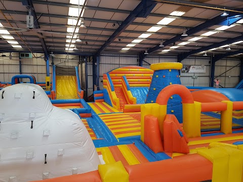 TopJump Inflatable Park MK