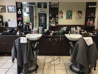 Toni Barber Shop