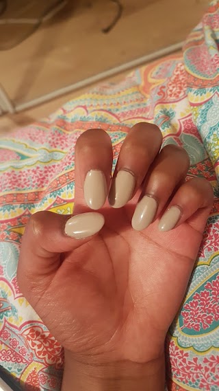 Tt Nails Studio | Nails Salon in Portsmouth | Best Nails Portsmouth