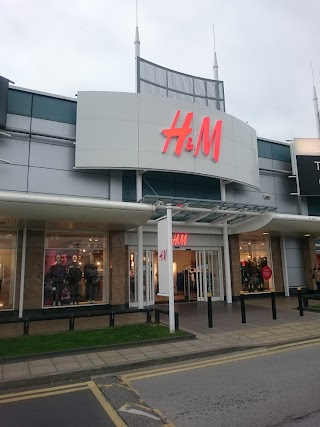 H&M