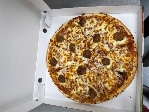 pizza shomenoe’s