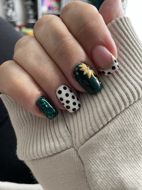 Wildfire Nails