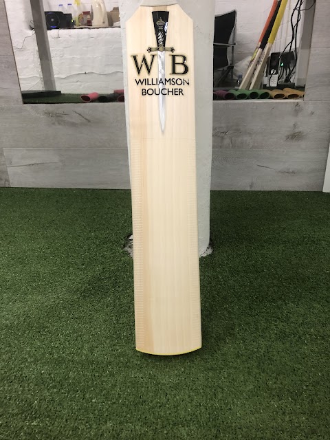 Williamson Boucher Cricket