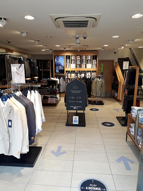 Moss Bros Chichester