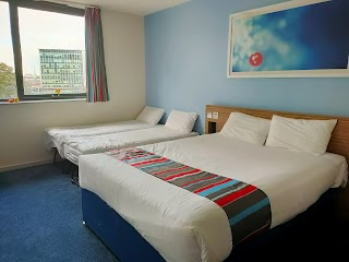 Travelodge Woking Central