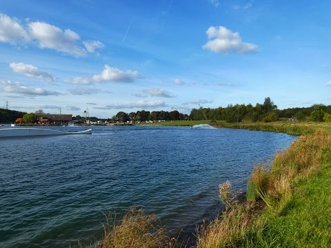 Sheffield Cable Waterski & Aqua Park