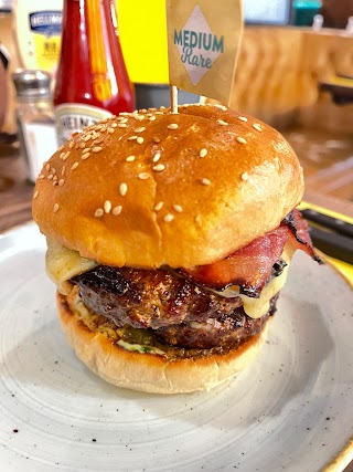 Gourmet Burger Kitchen (GBK)