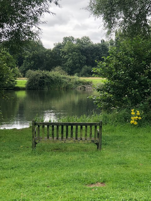 Emberton Country Park