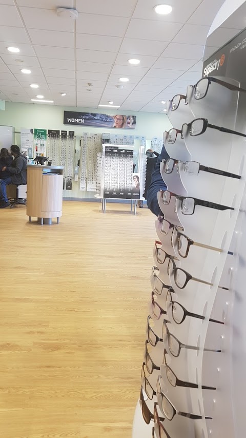 Specsavers Opticians and Audiologists - Girlington (Bradford)