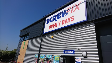 Screwfix Egham