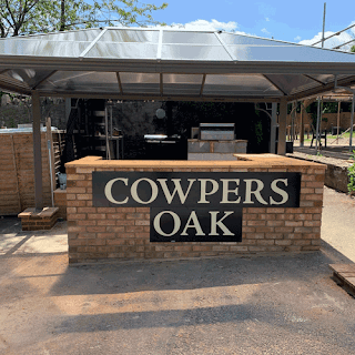 Cowper's Oak Pub Restaurant & Garden Dining