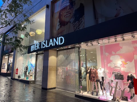 River Island