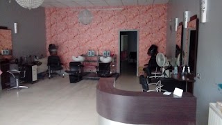 Tina's Hair Studio