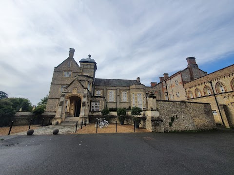 De Vere Horsley Estate