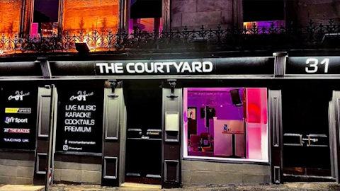 Courtyard Bar Hamilton