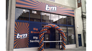 B&M Store